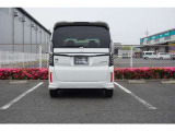 ディーラーの車が高いというイメージをお持ちのお客様、必見ですよ!諸費用が明確で安いので、是非、総額でご検討ください!