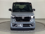 LEDヘッドライトを装備しています。LEDヘッドライトはとても明るく、雨の日や夜間走行も安全・安心です。