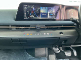 ワイヤレス充電器はQi対応スマートフォンの充電専用です