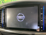 【大画面ナビ】人気の大型8インチナビを装備。存在感のある大画面はインパクト大!ナビ利用時のマップ表示は見やすく、テレビやDVDは臨場感がアップ!いつものドライブがグッと楽しくなります♪