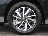 【タイヤ】 【純正16インチアルミホイール】《195/60R16》専用のアルミなのでお車のイメージぴったりですね!