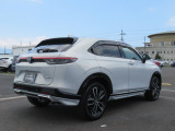 【全般】車両の年式や距離からは判断できない、内装・外装の状態や修理歴などが確認できる『車両状態証明書』をご用意しております。