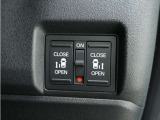 ◆両側電動スライドドア◆狭い駐車場でも乗り降りが楽々♪お子様が隣の車にドアを当ててしまう心配もございません!小さなお子様連れの方もこれで安心。