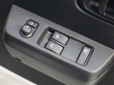 パワーウィンドウを装備しております!助手席ウィンドウの閉め忘れも運転席で解決できます♪