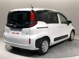 ご納車前にはエンジンオイル・オイルエレメント等を交換して、トヨタディーラーのエンジニアがしっかりと整備をさせていただきます。交換部品などについては、スタッフへお尋ねください。