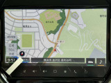 全方位モニター付9インチナビ。ナビ機能はもちろんスズキコネクトとの連携でドライブの安心感を高めます。スマートフォンとの連携も可能・Apple CarPlay・Android Auto