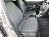 見通しのよいすっきりとした視界で、誰でも運転しやすいです。運転のしやすさは疲れにくさにも繋がりますよ♪