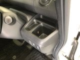 【ドリンクホルダー】こちらにドリンクホルダーがついています!