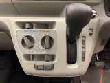 群馬ダイハツでは、安心してお乗りいただけるようにすべての車に検査・クリーニングを実施しています。