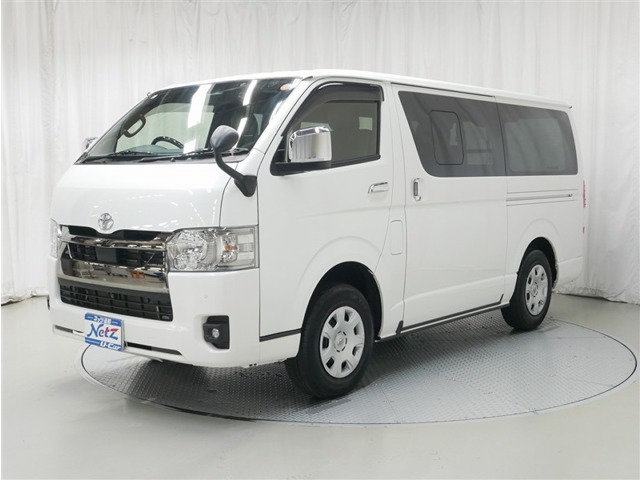 トヨタ ハイエースバン 