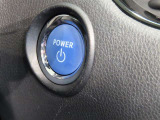 スマートキー装備車なので、キーを取り出さなくてもエンジン始動が可能です。