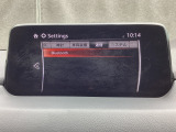 Bluetoothに接続することで、スマートフォンに入っている音楽アプリを車内で楽しめたり、通話が出来ます♪