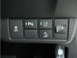 ◆障害物センサー◆車庫入れの時などに近くに障害物がある場合、障害物までの距離を音で知らせてくれます。