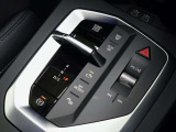 BMWライフをさらに素晴らしいものにするために、BMWカードもご用意しております。ご利用金額1,000円ごとに1ポイントたまります。BMW正規ディーラーでのご利用につきましてはポイントが2倍になります。
