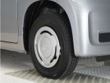 認定中古車では、厳しいHonda認定基準をクリアした厳選されたHonda認定中古車のみ、取り扱っております。「ご購入前の安心」「納車後の信頼」を車両と一緒に提供しております。