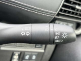オートヘットライト付きなのでトンネルの多い道でも楽々ヘッドライト消し忘れもありません。早めの点灯で事故の抑止にも役立ってくれます。