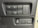 店舗にて現車の確認もいただけますので、お電話で在庫のご確認の上是非ご来店くださいませ。