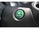 ECONスイッチの効果とあなたの運転で、クルマと力をあわせ「燃費向上=ガソリン代の節約=CO2 削減」のチャレンジをお楽しみください。