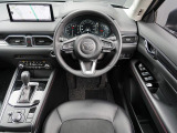 乗る人へのストレスを低減させ、長距離の移動でも疲れにくい車を目指して創られた、すべてが新しく生まれ変わったマツダの車をぜひ体験してください!