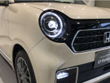【LEDヘッドライト】ディスチャージヘッドライト(HID)と同等の明るさで、夜道や雨天走行が明るく視界良好!! フォグライトも装備で、安心感さらにUPです♪安心ドライブを楽しんで下さい♪