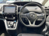 セレナ 1.2 e-POWER ハイウェイスターV 
