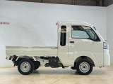 当店では、国家資格を持った整備スタッフがあなたのお車をしっかりサポート!!アフターメンテナンスもすべてお任せ下さい☆