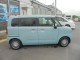 車両右側面