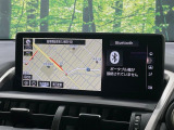 【10.3インチワイドナビ】高級感とインパクトのある大型ワイドナビを装備。各種オーディオ操作はもちろん、横長ワイド画面でのマップ2分割表示など、利便性も高いナビです♪