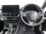 見通しのよいすっきりとした視界で、誰でも運転しやすいです。運転のしやすさは疲れにくさにも繋がりますよ♪