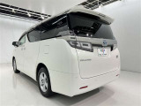 低燃費で環境にもやさしいハイブリッド車です。トヨタ専用診断機器でハイブリッドシステムを綿密に点検してあります!