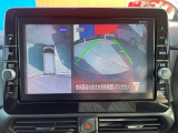 駐停車には便利なアラウンドビューモニター搭載。サイドモニターの切り替えも可能です。