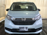 車輛入庫時には、お客様より詳しくお話をお伺いさせて頂き、プロの査定士3名が「修復歴の有無」「不具合箇所の確認」等のチェックを行っておりますので、より安心してお乗り頂けます♪