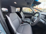 1列目シートです。足元までゆったりとご乗車頂けます!!