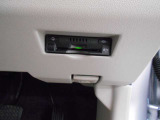 ETC装備車です、これさえあれば高速道路も楽々通行できます。お出掛けするのが好きな方には欠かせない装備です!