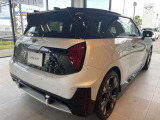 かわいいテールのデザインはほかの車にはない魅力があります。ひと目で&ldquo;MINI&rdquo;とわかるデザインはアナタを虜にしてしまうかもしれません