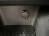 シガーソケット用の充電器が使用可能です!