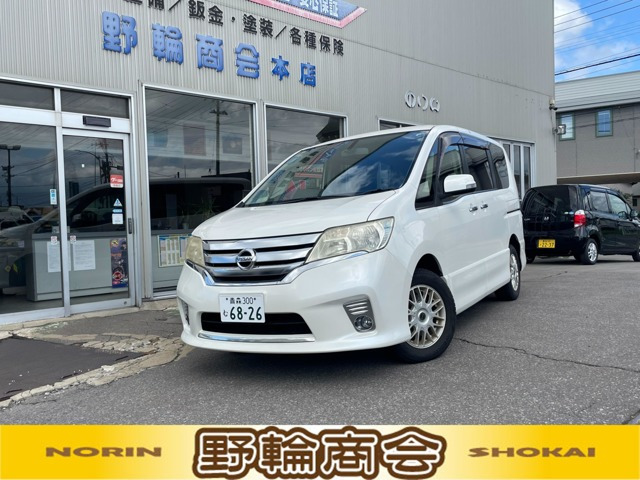セレナ2.0 ハイウェイスター Vセレクション 4WD