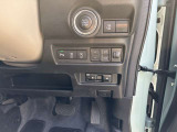 スズキセーフティサポートのスイッチ類、ETCは運転席右側の足元にあります♪