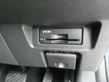 高速道路の料金所もスムーズに通過できるETC。阪神高速はETC使用時に距離料金でお得になります!ビルトインタイプですので、綺麗にスッキリ収まっています。多機能なETC2.0ですよ!!