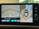 マルチビューカメラシステムです。周囲の状況を多彩なビューでナビ画面に表示します。駐車場や見通しの悪い交差点での安心感を高めます♪