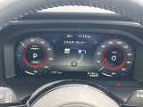 エコ運転支援にもなる燃費計が表示されるディスプレイ!各システムの作動状況など、様々な情報を表示します!