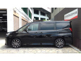 【トヨタ認定中古車】まるごとクリ-ニング(見えない所まで徹底洗浄)、車両検査証明書(車の状態を徹底検査)、ロングラン保証(買ってからも安心!)、3つの安心をセットにしたトヨタ販売店の中古車ブランドです