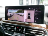 高画質の全周囲カメラが付いております。コーナーセンサーと併せてご利用いただくと駐車も楽々