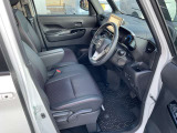 運転席シート/シートヒーター・ハンドルヒーター付き