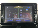 純正メモリナビ(MM321D)を装着しています。Bluetooth(ブルートゥース)・USB接続/CD・DVD再生/フルセグ視聴など使用できます。