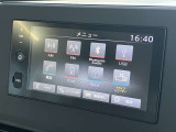 様々なオーディオソースがございます。運転中に好きな音楽を聴くことが可能です。