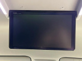 【フリップダウンモニター】家族や友人とお出かけする機会が多い方に大人気のフリップダウンモニター!大画面モニターで車内はエンタメ空間!退屈しがちな長距離ドライブも楽しい時間に変わります!