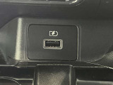 充電可能なUSB端子付き!