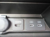 HDMI、USBチャージャー(アップグレードパッケージ)