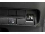 栃木トヨタテクノショップで、車検整備後、または、12ヶ月定期点検整備後、納車します。整備費用は店頭価格に含まれます。